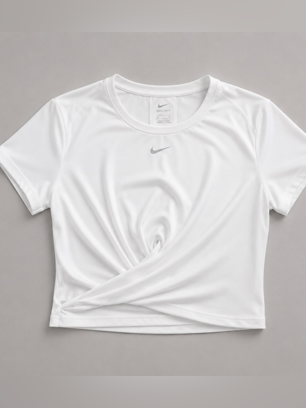 Nike Women’s White Short Sleeve Performance Tee